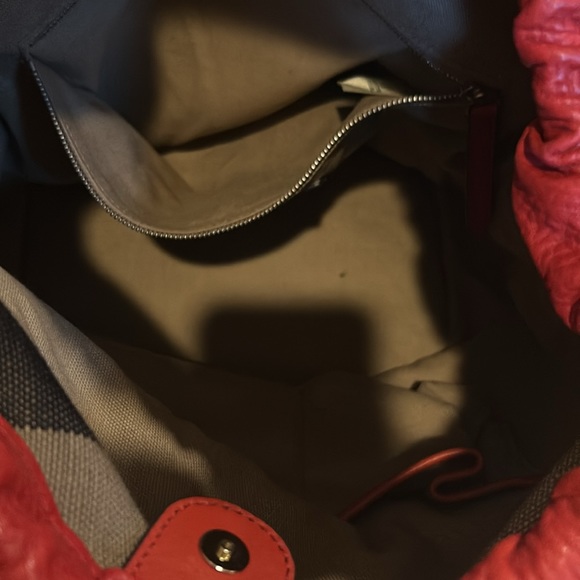 AUTHENTIC BURBERRY MEDIUM ASHBY LEATHER HOBO BAG -red - Picture 10 of 14